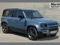 Käytetty Land Rover Defender SE Dynamic 249 HP (183 kW) 2023 Sininen Katumaasturi
