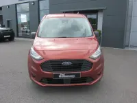 Usado Ford Tourneo Zetec 120 HP (88 kW) 2021 Laranja Monovolume