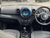 Used Mini Cooper Countryman 136 HP (100 kW) 2017 Green SUV