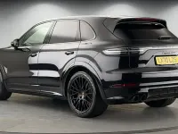 Used Porsche Cayenne 460 HP (338 kW) 2020 Black SUV