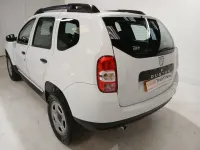 Käytetty Dacia Duster 115 HP (84 kW) 2018 Valkoinen Katumaasturi