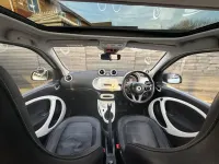 Used Smart ForFour Prime 71 HP (52 kW) 2015 White Hatchback