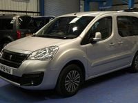 Used Peugeot Partner Tepee Active 98 HP (72 kW) 2018 Silver MPV