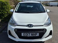 Used Hyundai i10 SE 87 HP (63 kW) 2017 White Hatchback