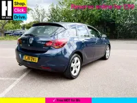 Used Vauxhall Astra SRi 165 HP (121 kW) 2011 Blue Hatchback