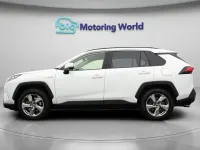 Used Toyota RAV4 Hybrid Design 218 HP (160 kW) 2019 White SUV