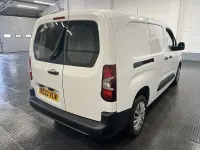 Used Peugeot Partner Premium 131 HP (96 kW) 2022 White MPV