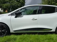 Used Renault Clio Dynamique 90 HP (66 kW) 2017 White Hatchback