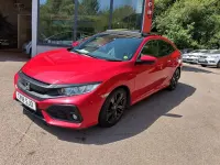 Used Honda Civic EX 120 HP (88 kW) 2018 Red Hatchback