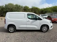 Used Vauxhall Combo 100 HP (73 kW) 2023 White MPV