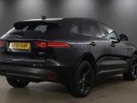 Second-hand Jaguar F-Pace R-Sport 180 CP (132 kW) 2018 Negru SUV