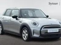 Used Mini Cooper Classic 134 HP (98 kW) 2022 Silver Hatchback