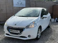 Used Peugeot 208 Active 2014 White Hatchback