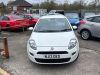 Used Fiat Punto Pop 69 HP (50 kW) 2013 White Hatchback