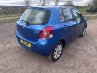Used Toyota Yaris 2011 Blue Hatchback