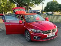 Used Fiat Tipo Lounge 120 HP (88 kW) 2017 Red Hatchback