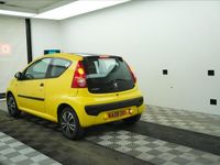 Used Peugeot 107 68 HP (50 kW) 2008 Yellow Hatchback
