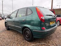 Used Nissan Almera Tino SE 2002 Green MPV