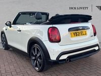 Used Mini Cooper Exclusive 136 HP (100 kW) 2021 White Hatchback