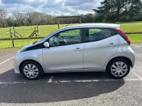 Used Toyota Aygo X-play 72 HP (52 kW) 2019 Silver Hatchback