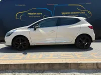 Used Renault Clio Iconic 90 HP (66 kW) 2016 Cream Hatchback