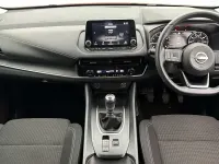 Used Nissan Qashqai Acenta Premium 140 HP (102 kW) 2023 Red SUV