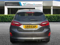 Usado Ford Fiesta ST-Line 125 HP (91 kW) 2019 Cinzento Citadino