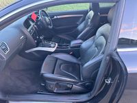 Usado Audi A5 Black Edition 177 HP (130 kW) 2013 Preto Coupé