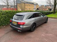 Usado Mercedes E300 SE 2019 Cinzento Carrinha