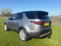 Usado Land Rover Discovery 5 HSE 300 HP (220 kW) 2021 Cinzento SUV