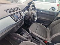 Used Skoda Fabia Colour Edition 73 HP (53 kW) 2019 Race blue metallic Hatchback