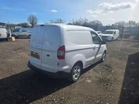 Usado Ford Transit Limited 100 HP (73 kW) 2018 Branco Van