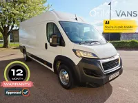Begagnad Peugeot Boxer 2022 Vit Van