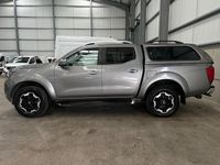 Used Nissan Navara Tekna 190 HP (139 kW) 2020 Grey Pickup