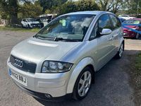 Usado Audi A2 75 CV (55 kW) 2002 Plateado Utilitario