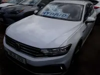 Begagnad VW Passat GTE 218 HK (160 kW) 2021 Vit Kombi