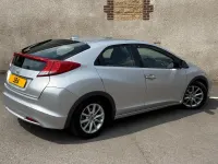 Begagnad Honda Civic ES 142 HK (104 kW) 2012 Silver Halvkombi