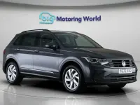 Gebraucht VW Tiguan Life 245 PS (180 kW) 2022 Grau SUV