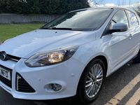 Used Ford Focus Zetec 2012 White Hatchback