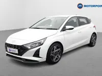 Used Hyundai i20 Premium 2025 White Hatchback