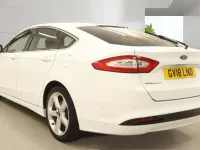 Używany Ford Mondeo Titanium 150 KM (110 kW) 2018 Biały Hatchback