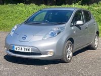 Begagnad Nissan Leaf Acenta 80 kW (109 HK) 2014 Silver Halvkombi