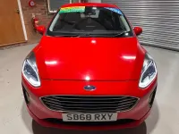 Used Ford Fiesta Zetec 70 HP (51 kW) 2018 Red Hatchback