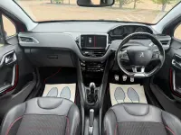 Used Peugeot 208 GT-line 110 HP (80 kW) 2017 Red Hatchback