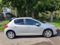 Begagnad Peugeot 207 Sportium 2012 Silver Halvkombi