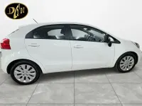 Used Kia Rio 85 HP (62 kW) 2013 White Hatchback