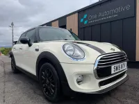 Used Mini Cooper Hatch 2015 White Hatchback