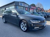 Usado VW Passat SE 150 HP (110 kW) 2020 Cinzento Carrinha