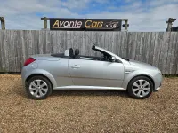 Used Vauxhall Tigra 90 HP (66 kW) 2009 Black Cabriolet