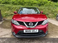 Used Nissan Qashqai N-TEC 110 HP (80 kW) 2016 Red SUV